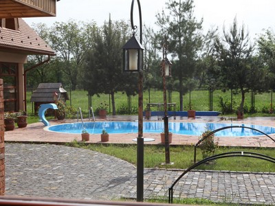 Готельно-Ресторанний Комплекс PUBLO